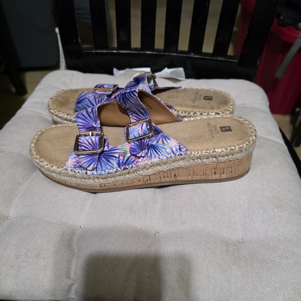 White Mountain Vibrant Multicolor Sandals New Size 9.5 - Picture 4 of 8